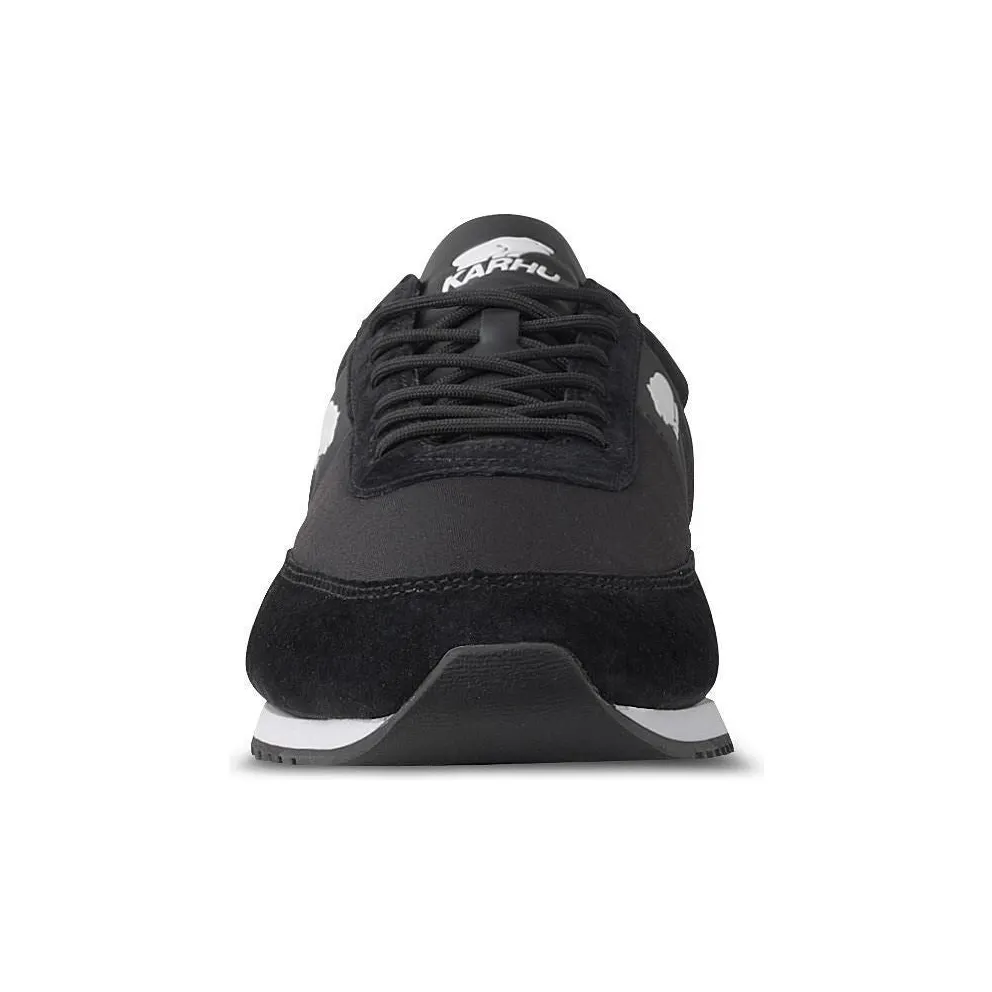 Karhu Albatross 82 – “Black” (F802567)