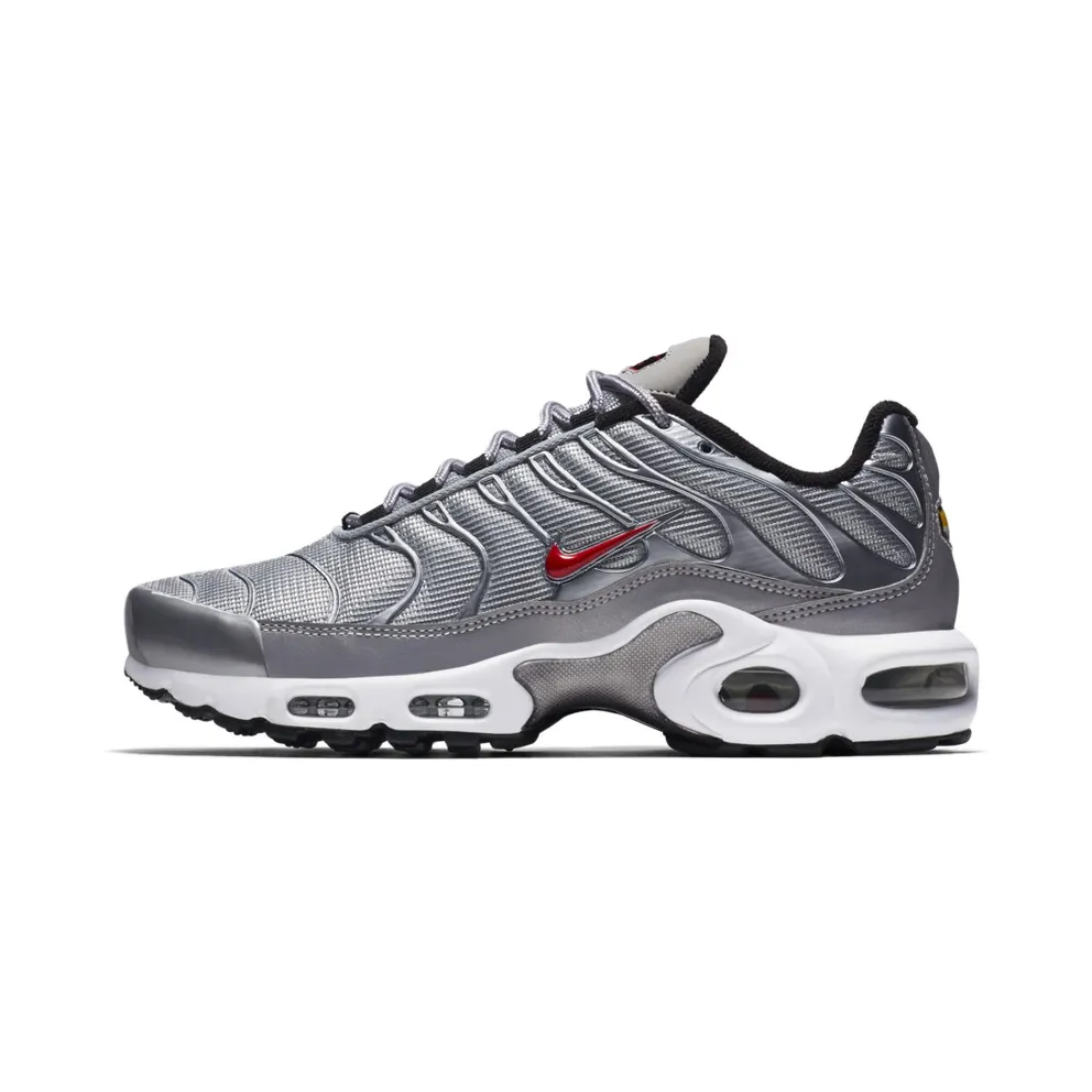 Nike Air Max Plus Silver Bullet (W) Metallic Silver/Varsity Red-Black-White (887092-001)