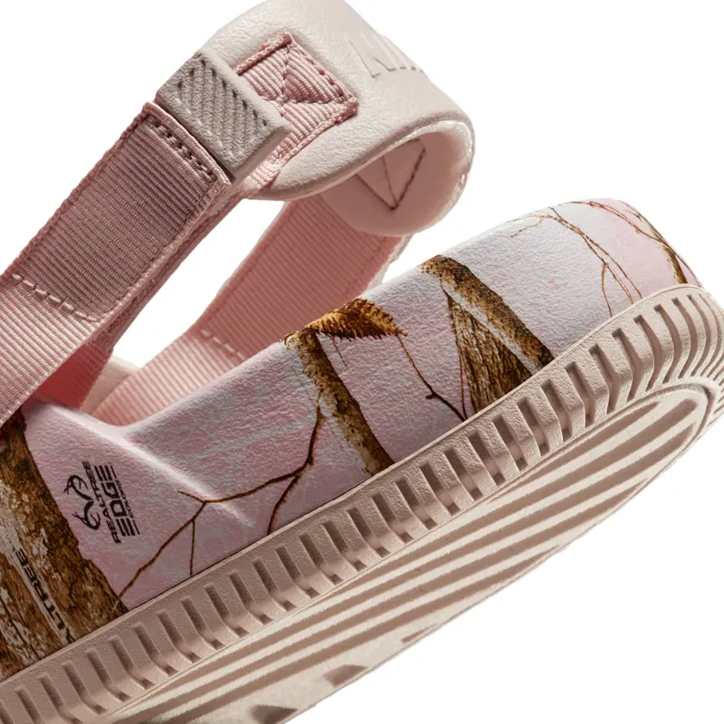 nike-calm IB2207-601