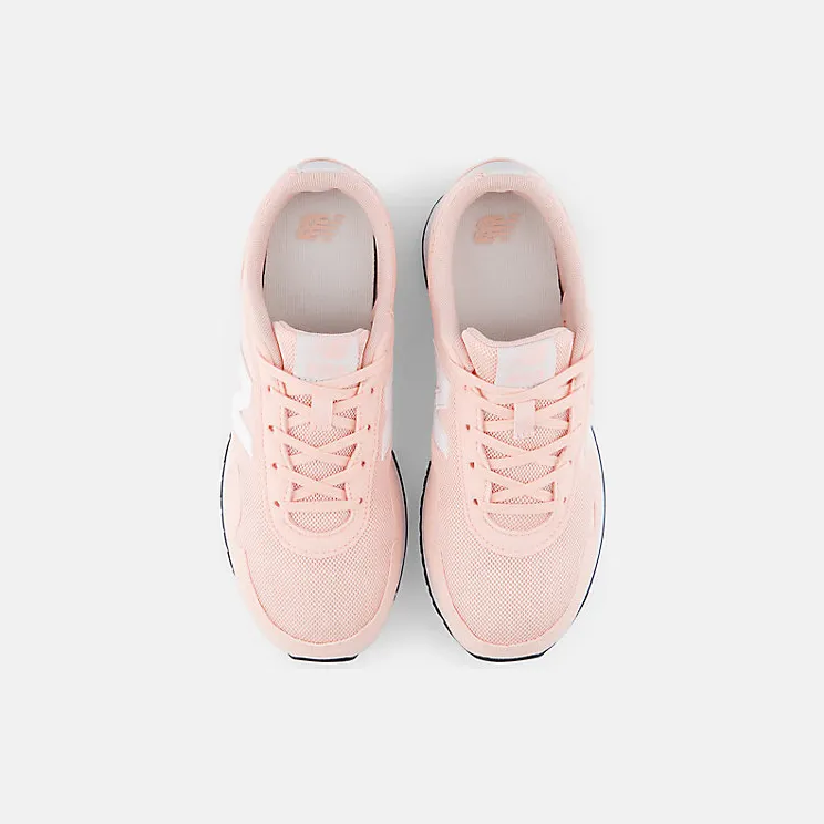 new-balance-sneaker GC323PK