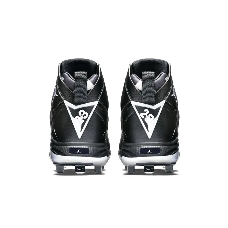 Jordan 7 Retro Cleat Oreo Black/White (684943-010)