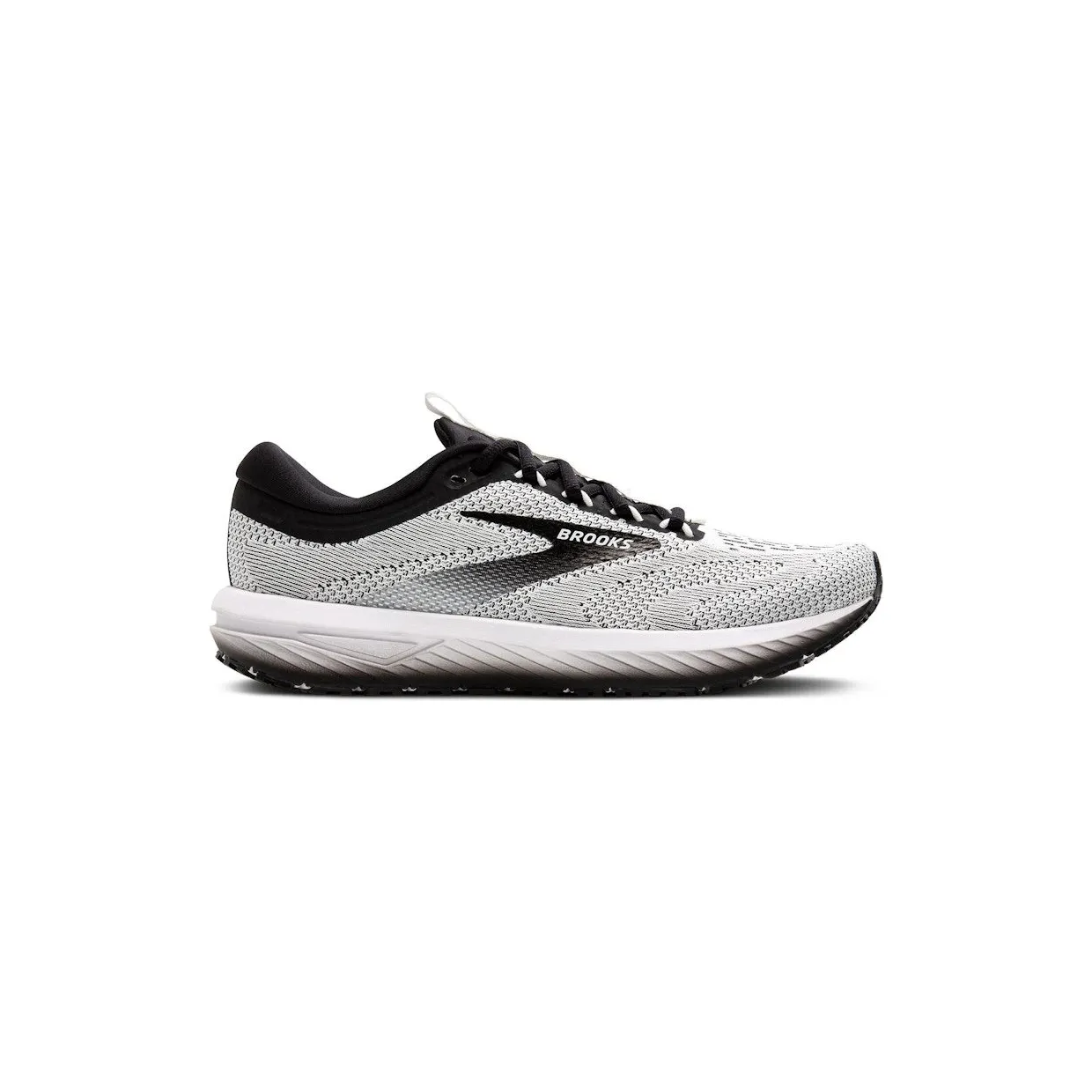 brooks-revel-7 120424-1B-121