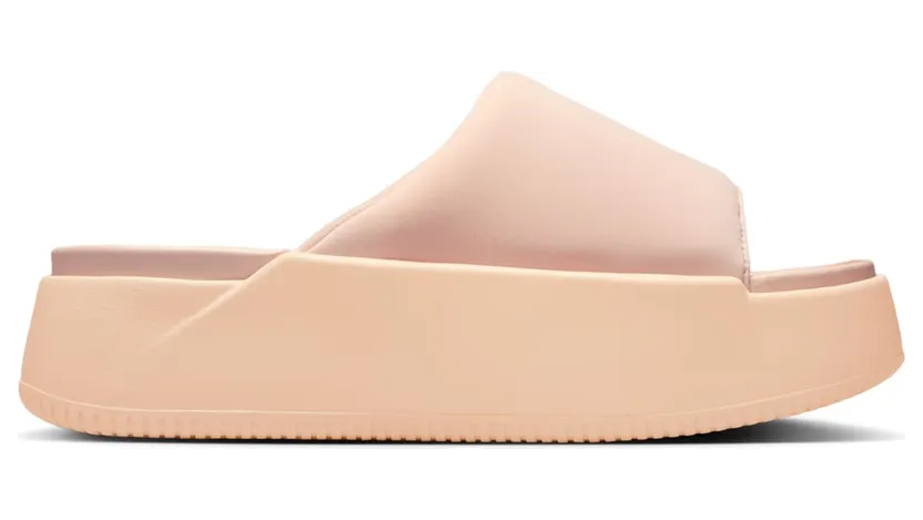 nike-calm IO0495-600