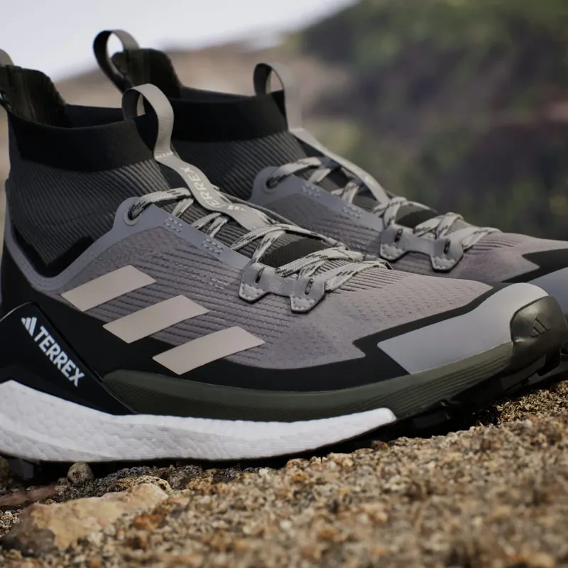 adidas Terrex Free Hiker 2.0 Charcoal Solid Grey Core Black Olive Strata (IG8866)