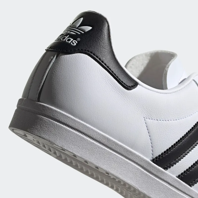 adidas-coast-star EE8900