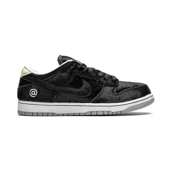 Nike SB Dunk low-top “Black” (CZ5127)