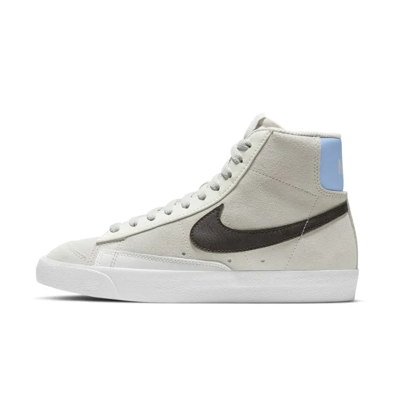 Nike Blazer Mid ’77 Light Bone / Dark Cinder / Summit White (DH3862-001)