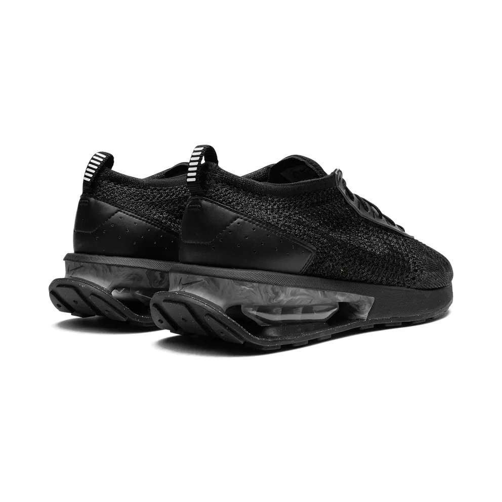 Nike Air Max Flyknit Racer “Triple Black” (FD2764-001)