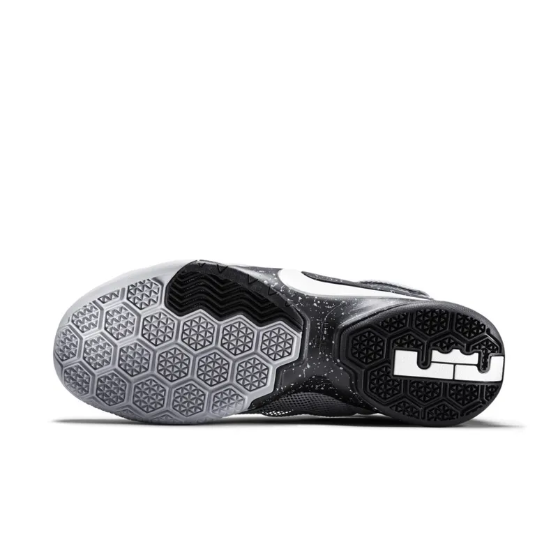 LeBron Soldier 9 Wolf Grey/Black-White (749490-010)