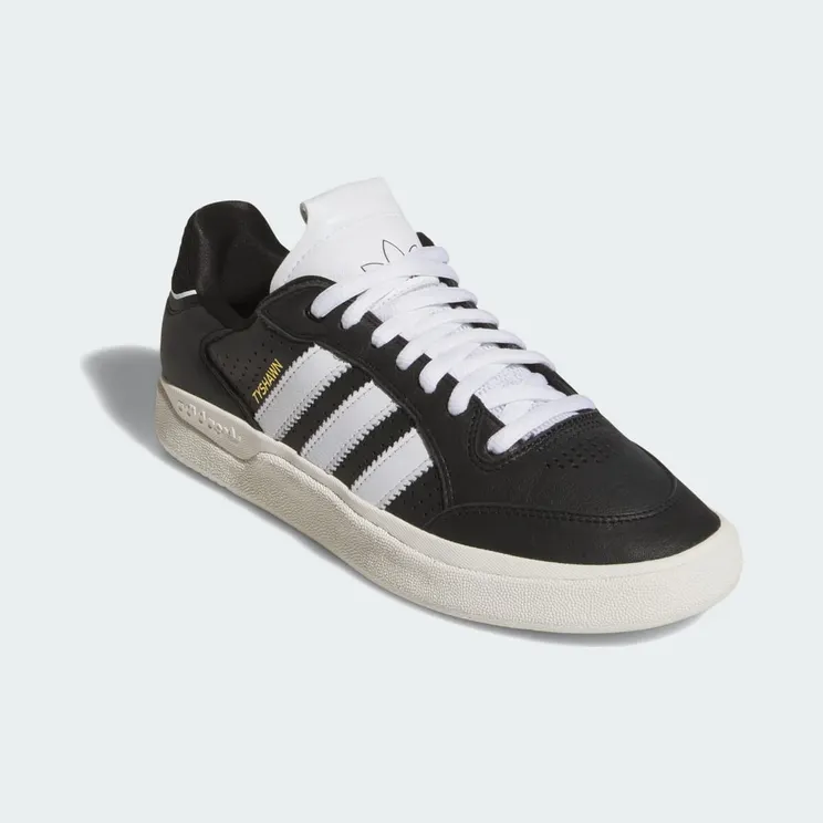 adidas-tyshawn JQ1137