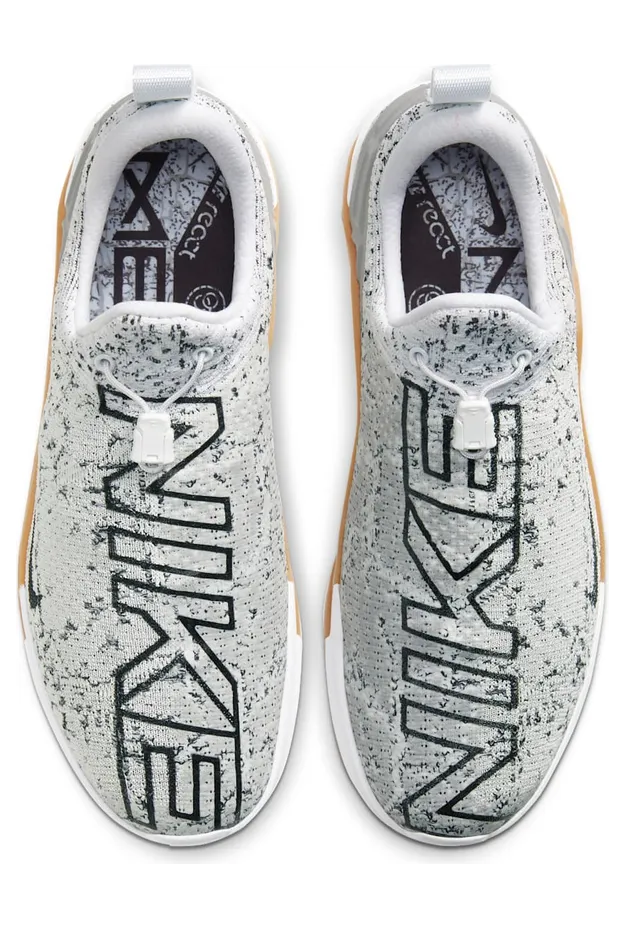 nike-metcon BQ6044-109