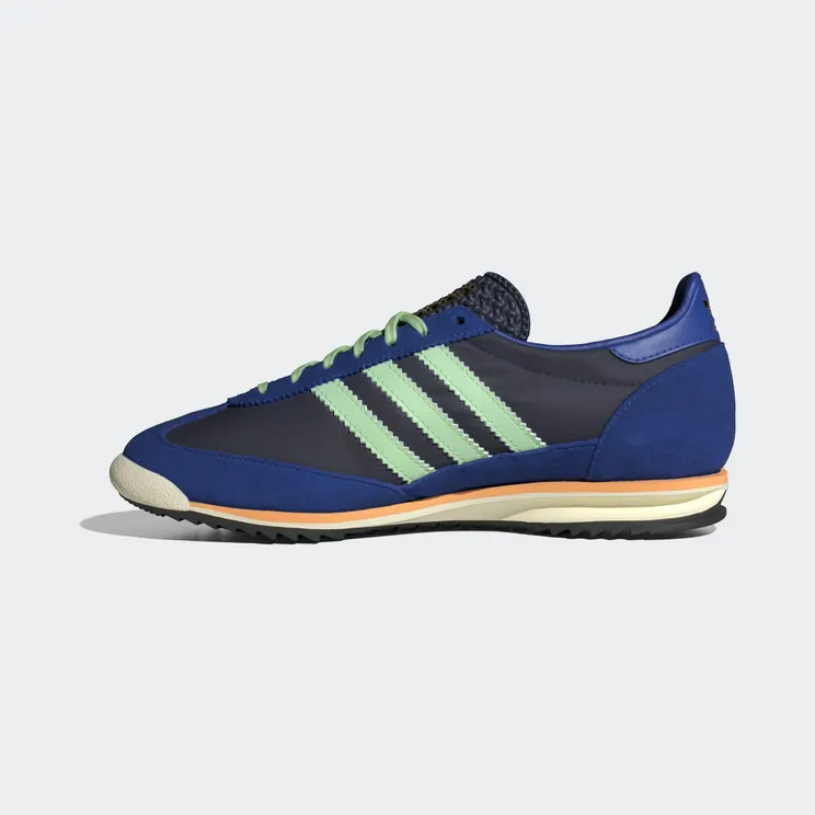 adidas-sl IE3426
