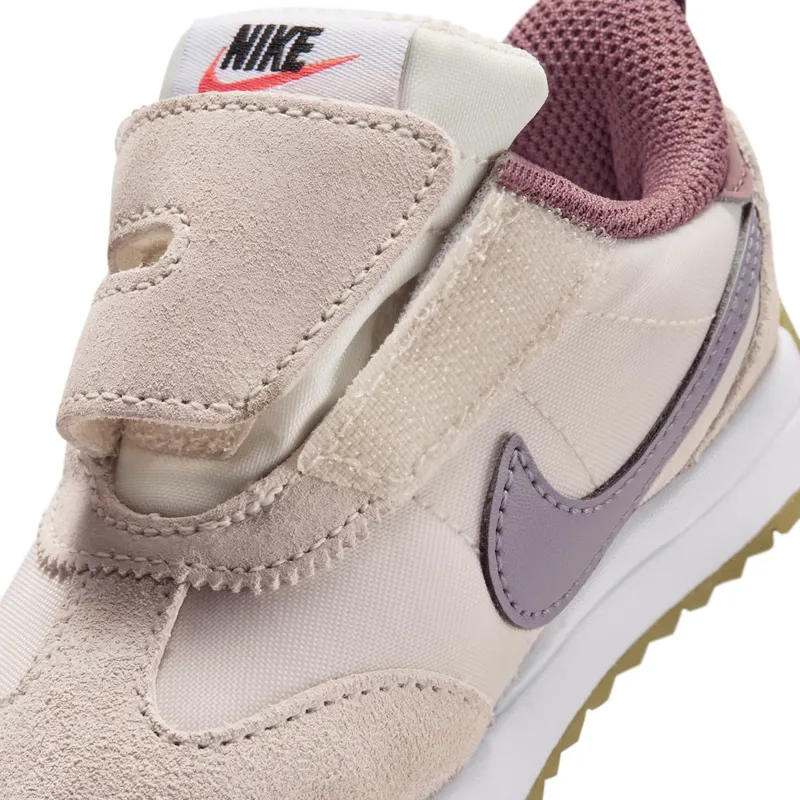nike-pacific IH7397-106