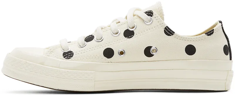 Comme des Garçons Play Black Converse Edition Polka Dot Heart Chuck 70 Low (P1K114)
