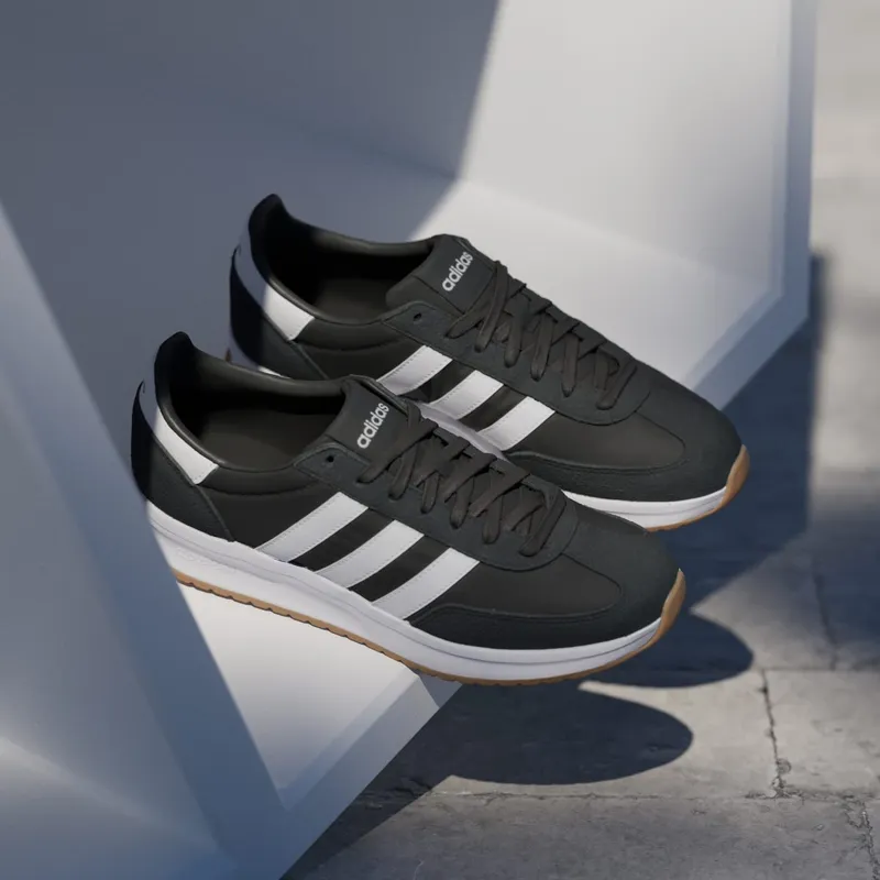 Adidas RUN 70s 2.0 Core Black / Cloud White / Cloud White (IH8585)