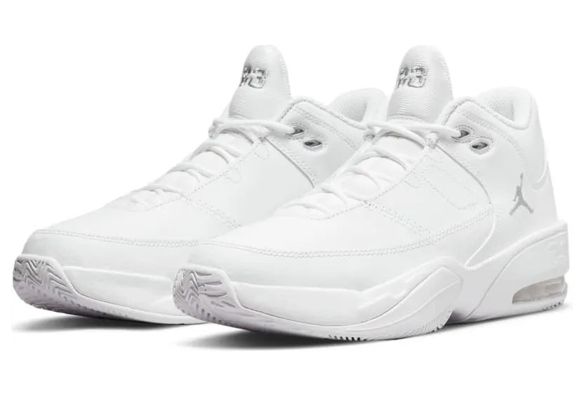 air-jordan-max-aura DA8021-110