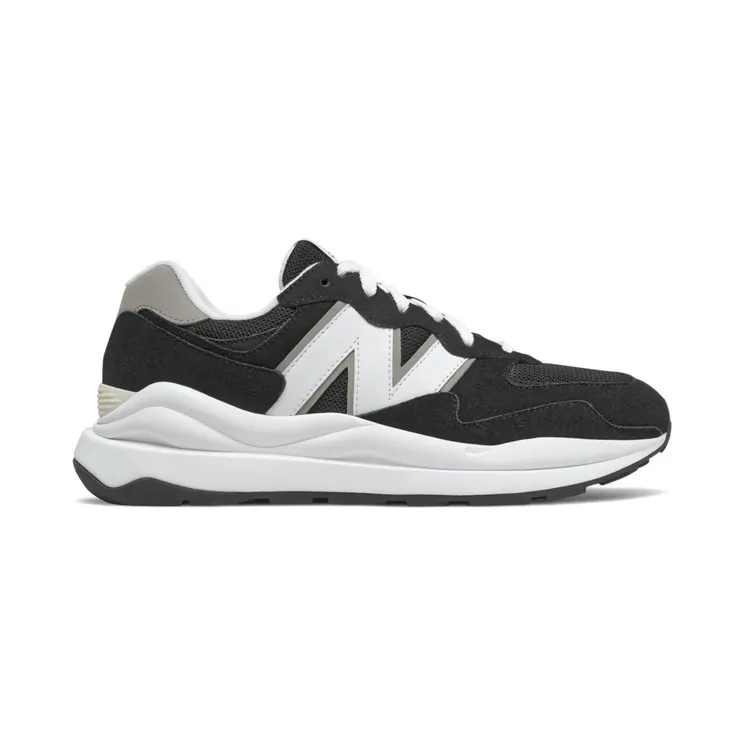 New Balance 57/40 Team Black (M5740CB)