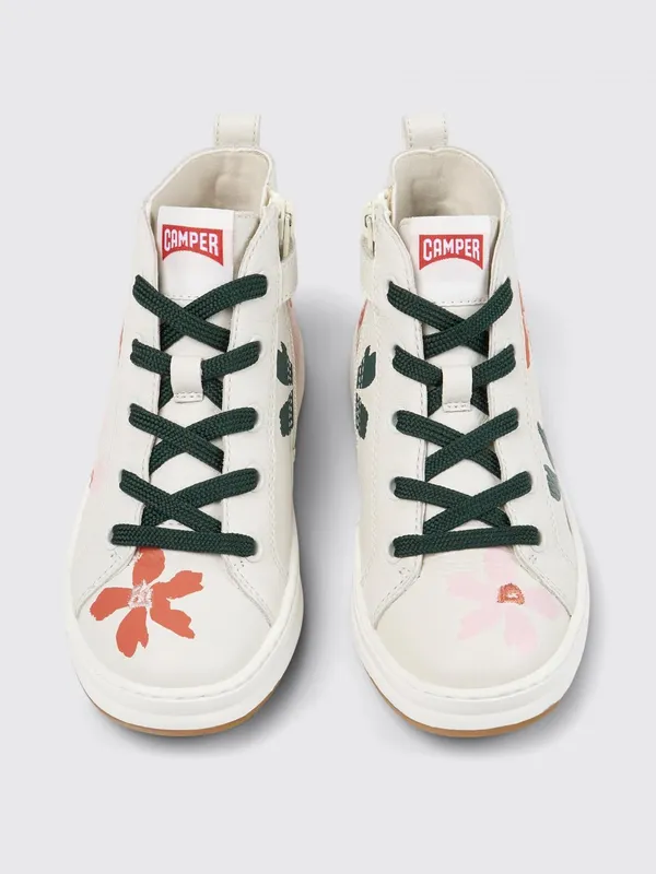 Camper White (K900261-012TWINS0)