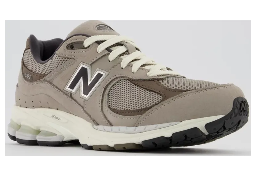 new-balance-2002r M2002RAW
