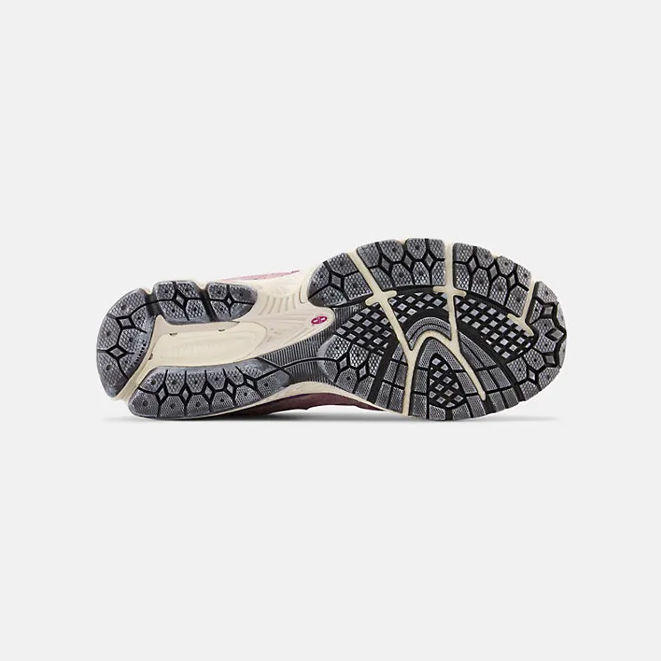 new-balance-2002r M2002RDH