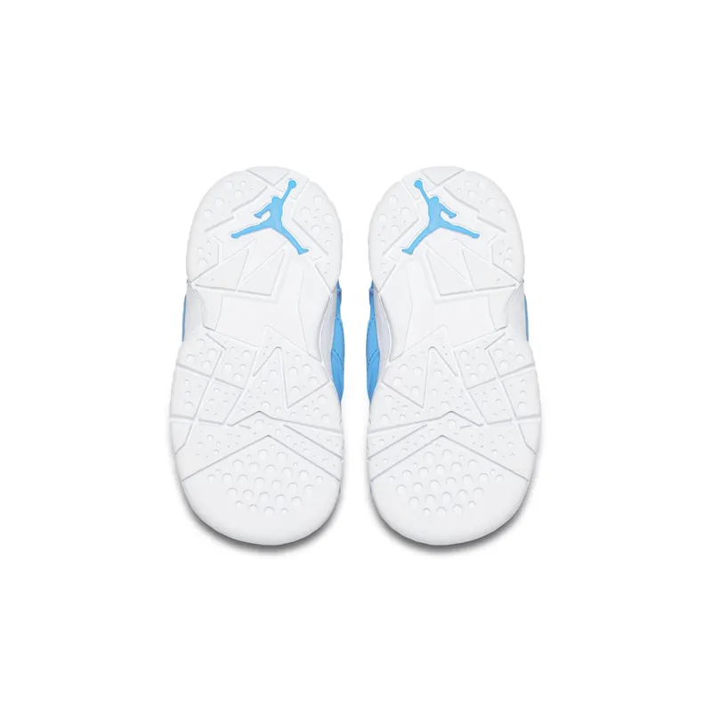 Jordan 7 Retro Pantone (304772-400)