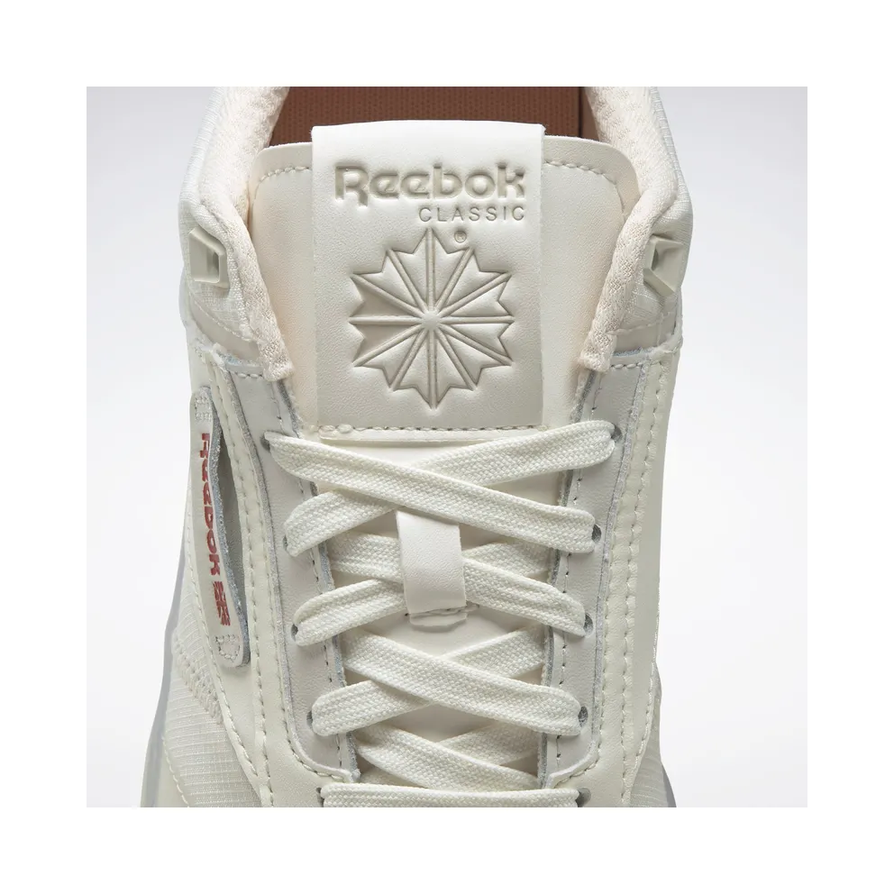 Reebok Club C Legacy Shoes Chalk / Neon Mint / Baked Earth