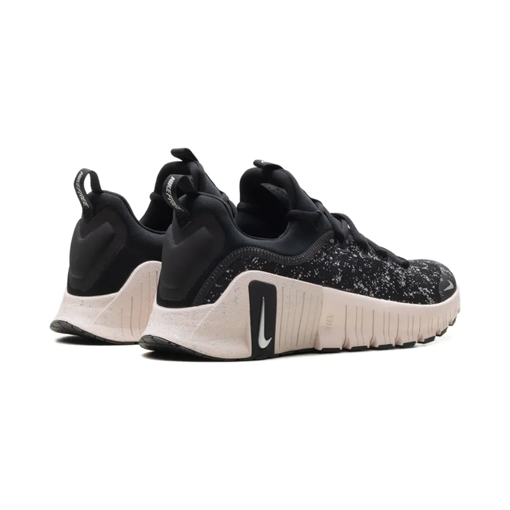 Nike Free Metcon 6 SE “Black Silt Red” (HV2017-001)