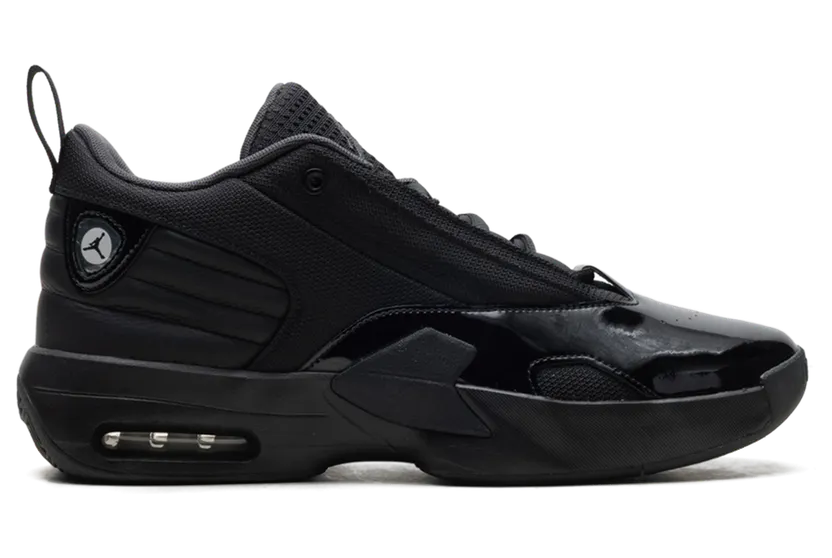 air-jordan-max-aura FQ8298-001