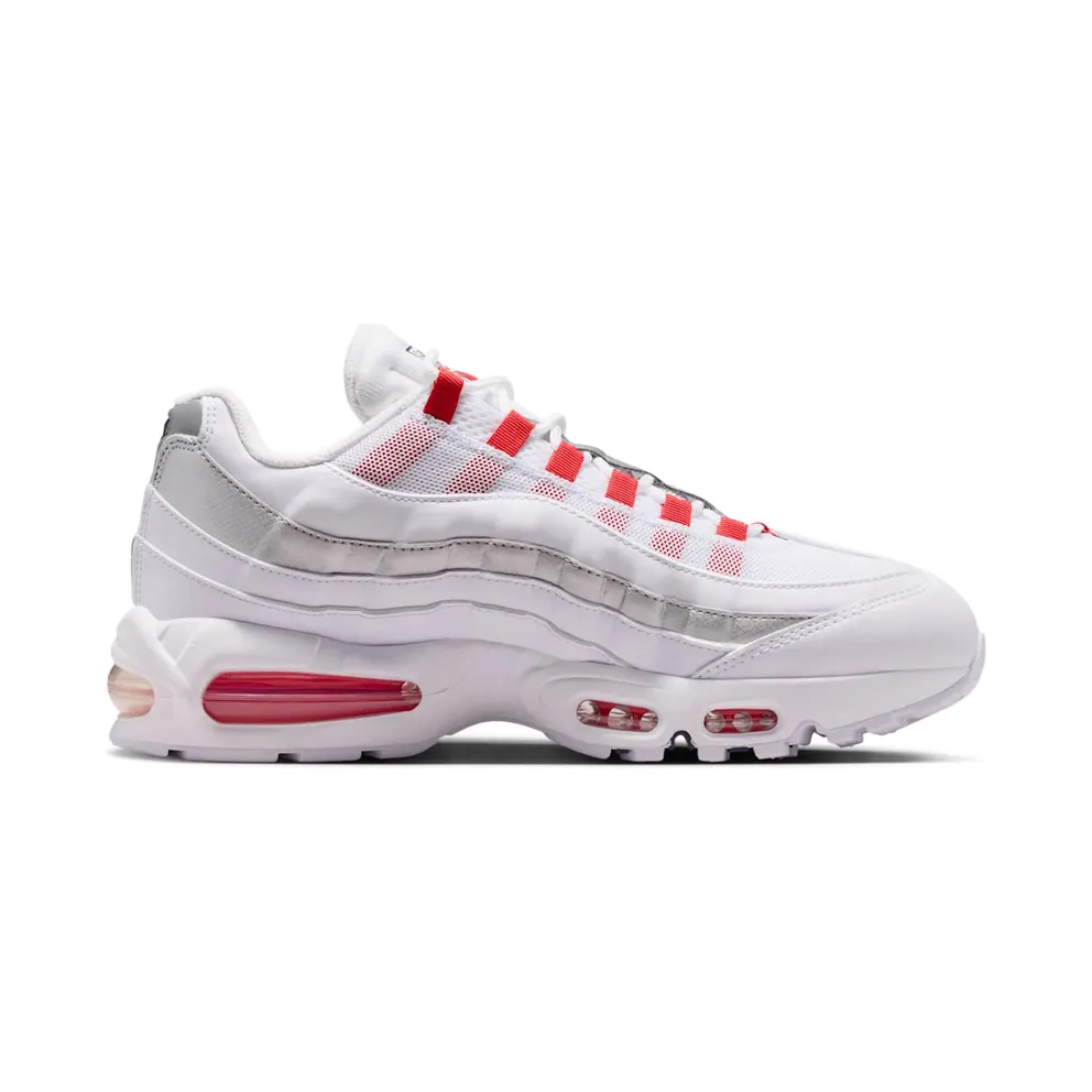 Nike Air Max 95 SE “Big Bubble England” (IQ0176-100)