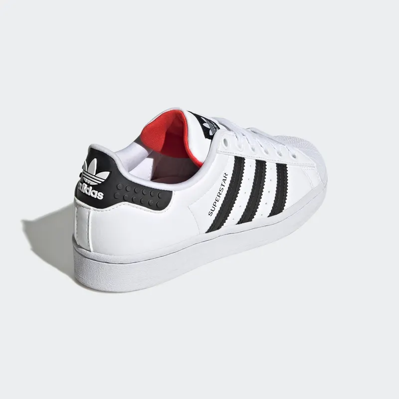 Adidas adidas x LEGO® Superstar Cloud White / Core Black / Pantone (GV8885)