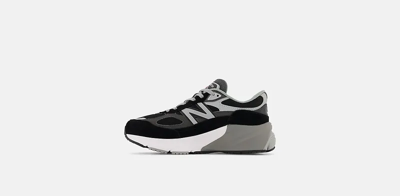 New Balance 990v6 GS “Black/Silver” (GC990BK6)