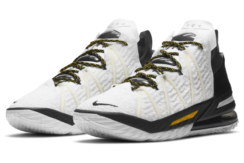 LeBron 18’White/Black/Gold’Basketbalschoen Wit (CQ9283-100)