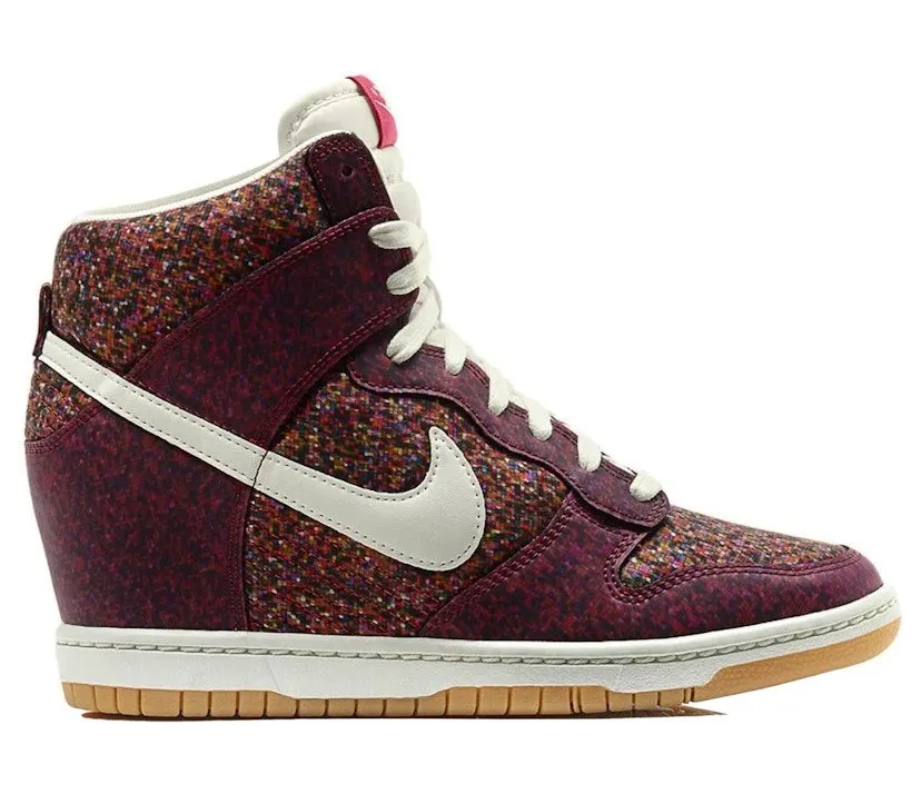 Nike Dunk Sky Hi Liberty of London Digital Floral (540859-600)