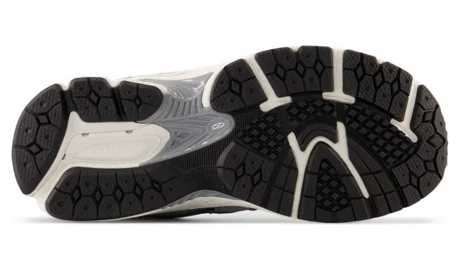 new-balance-2002 PC2002ST