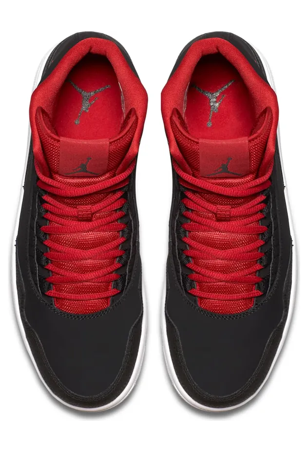 jordan-sneaker 820240-001