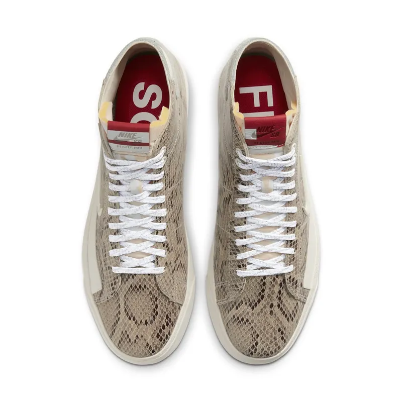 Nike SB x Soulland Blazer Mid ‘FRI.day 03’ (2019) (CN4540-001)