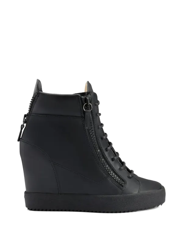 Giuseppe Zanotti Addy with sleehak – Black (RS60012H02)