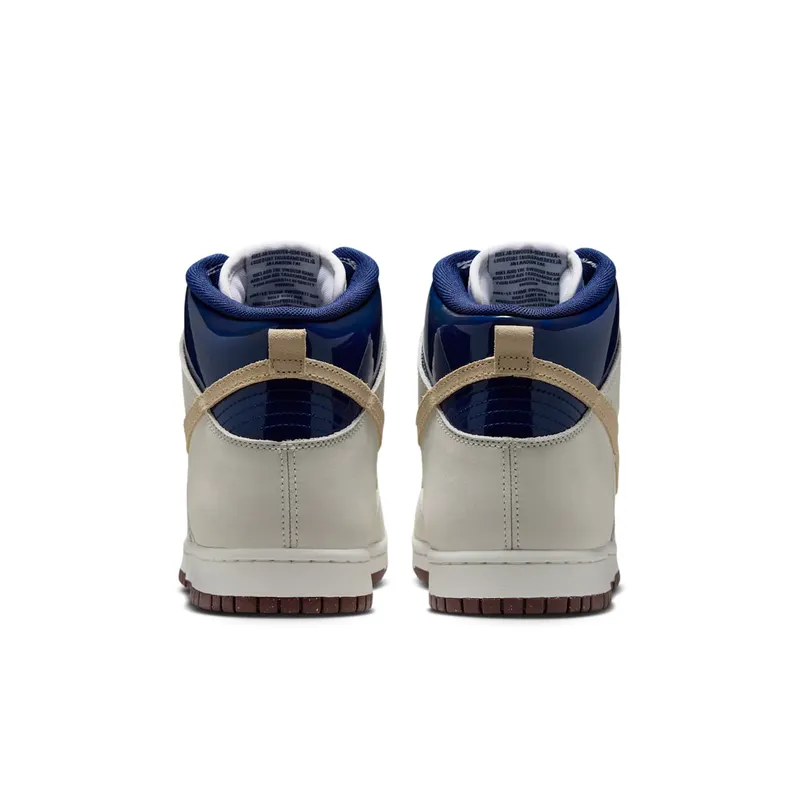 Nike SB Dunk White/Ivory/Sand Dune/Blue Void/Dark Team Red (IU4491-100)