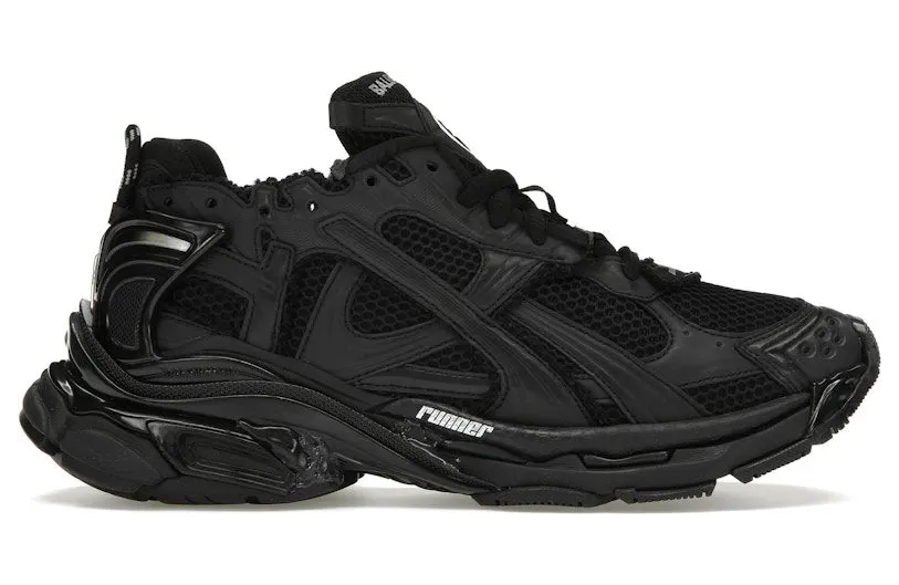 Balenciaga Runner Matte Black (772774W3RBT1000)