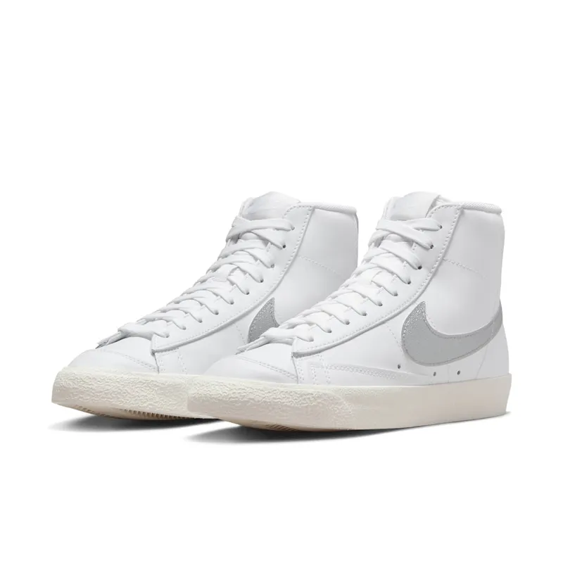 Nike Blazer Mid ’77 ESS White (DQ7574-100)
