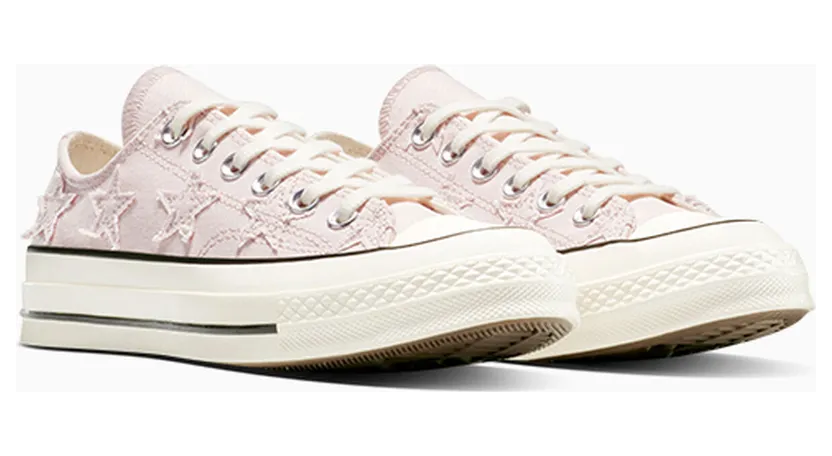 converse-chuck-taylor-all-star A15547C