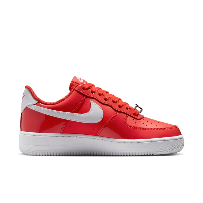 Nike Air Force 1 Low ’07 “Patent Light Crimson White” (IR5450-600)