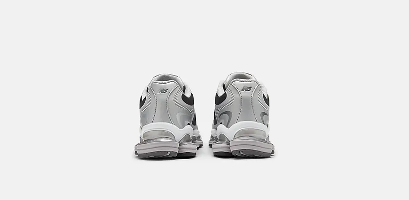 New Balance Abzorb 2000 “Silver Metallic-Faded Black” (U20003OZ)
