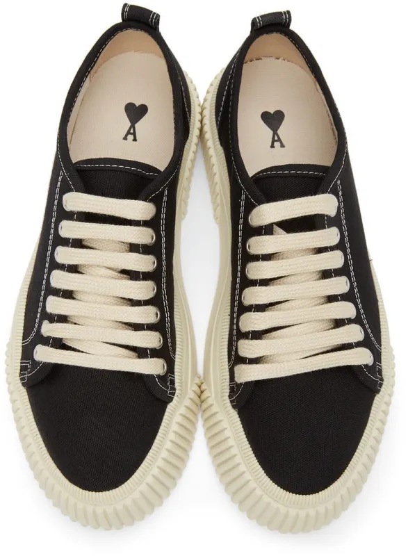 AMI Alexandre Mattiussi Black Ami de Cœur Low (A21S401.961)