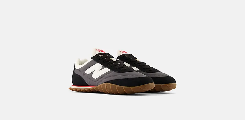 New Balance Black RC30 (URC30VC)
