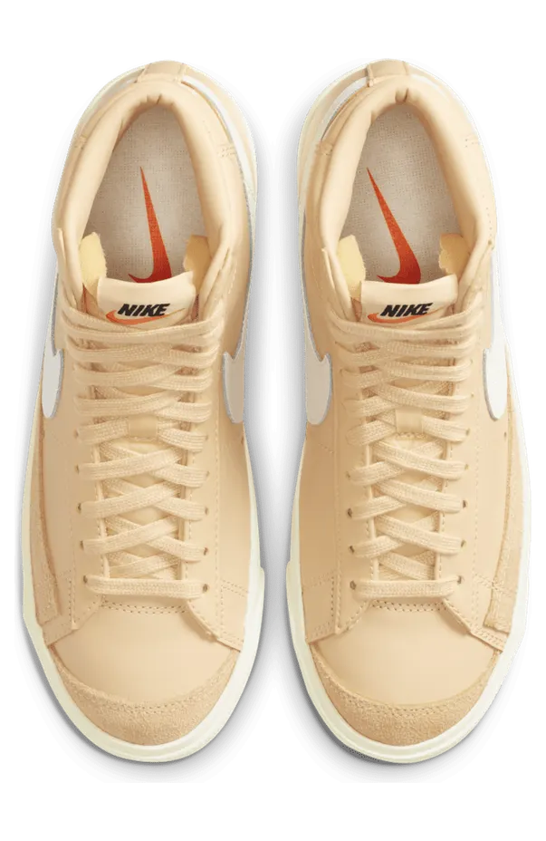 nike-blazer CZ1055-700