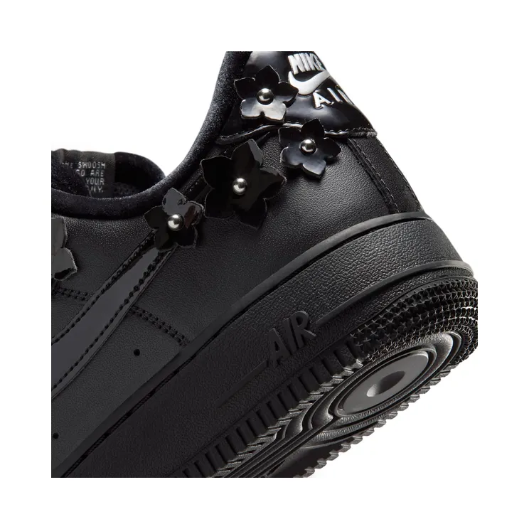 nike-air-force IR8637-001