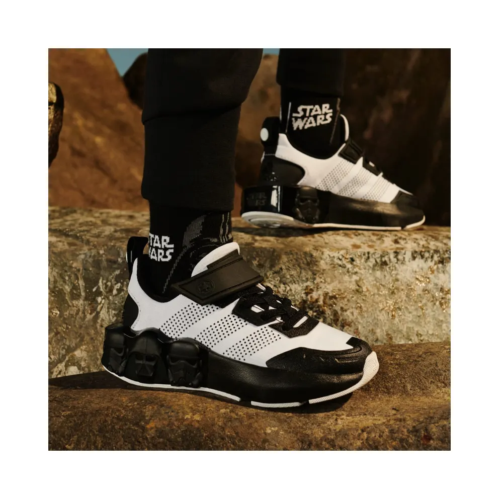 adidas Star Wars™ Runner Kids Core Black / Core Black / Cloud White (ID0378)