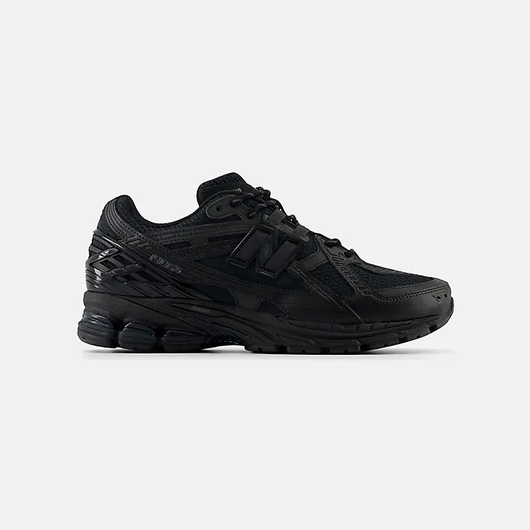 New Balance 1906 “Tripple Black” (M1906NJ)