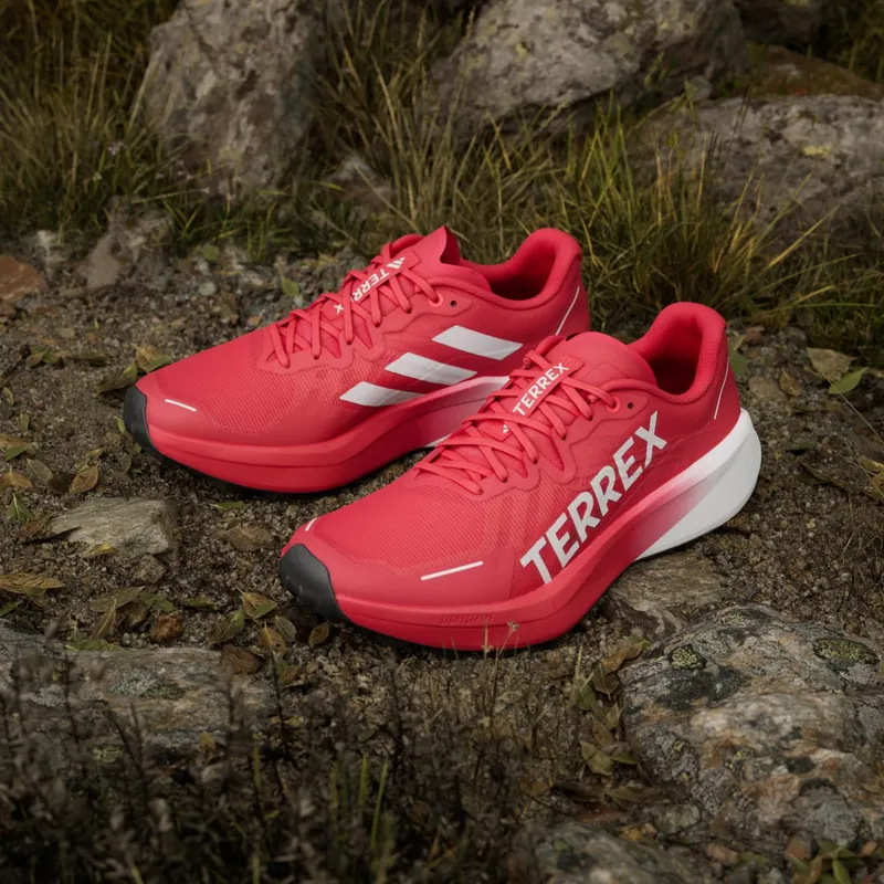 adidas Terrex Agravic 3 Trail Pure Ruby Dash Grey Cloud White (JR4030)